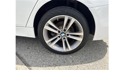 2018 BMW 330i xDrive - Photo 28 - Elmhurst, NY 11373