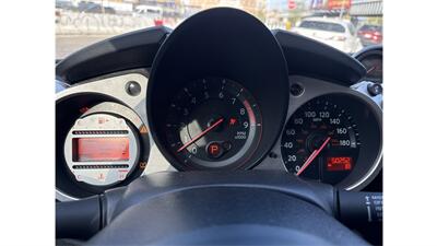 2010 Nissan 370Z   - Photo 8 - Elmhurst, NY 11373