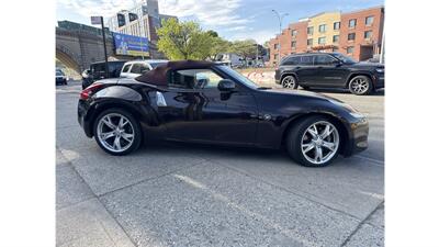 2010 Nissan 370Z   - Photo 6 - Elmhurst, NY 11373
