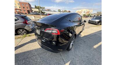 2022 Tesla Model Y Long Range - Photo 4 - Elmhurst, NY 11373