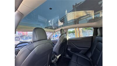 2022 Tesla Model Y Long Range - Photo 17 - Elmhurst, NY 11373