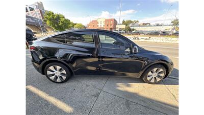 2022 Tesla Model Y Long Range - Photo 8 - Elmhurst, NY 11373
