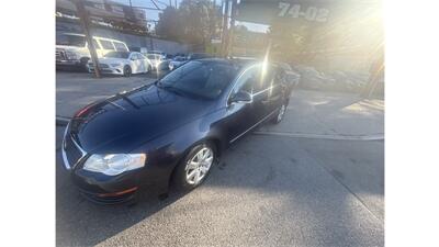 2006 Volkswagen Passat Value Edition   - Photo 3 - Elmhurst, NY 11373