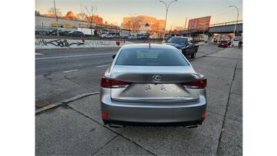 2020 Lexus IS 300  AWD - Photo 7 - Elmhurst, NY 11373