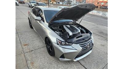 2020 Lexus IS 300  AWD - Photo 19 - Elmhurst, NY 11373