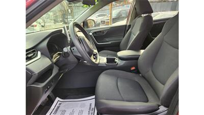 2023 Toyota RAV4 Hybrid LE - Photo 13 - Elmhurst, NY 11373