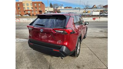 2023 Toyota RAV4 Hybrid LE - Photo 6 - Elmhurst, NY 11373