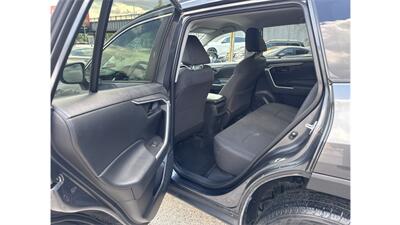 2021 Toyota RAV4 LE - Photo 19 - Elmhurst, NY 11373