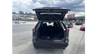 2021 Toyota RAV4 LE - Photo 7 - Elmhurst, NY 11373