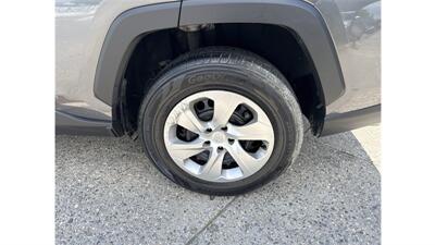 2021 Toyota RAV4 LE - Photo 33 - Elmhurst, NY 11373