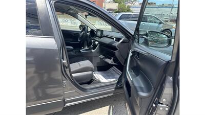 2021 Toyota RAV4 LE - Photo 28 - Elmhurst, NY 11373