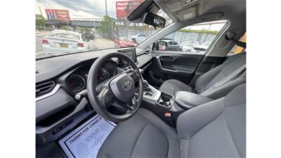 2021 Toyota RAV4 LE - Photo 15 - Elmhurst, NY 11373