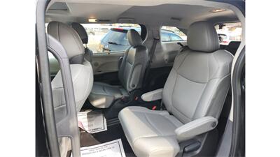 2023 Toyota Sienna XLE 7-Passenger   - Photo 7 - Elmhurst, NY 11373