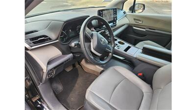 2023 Toyota Sienna XLE 7-Passenger   - Photo 10 - Elmhurst, NY 11373