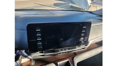 2021 Toyota Sienna LE 8-Passenger   - Photo 26 - Elmhurst, NY 11373