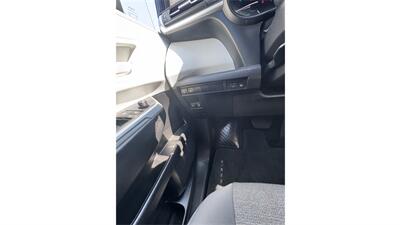 2025 Toyota Sienna LE AWD  Sunroof - Photo 13 - Elmhurst, NY 11373