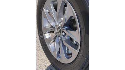 2025 Toyota Sienna LE AWD  Sunroof - Photo 26 - Elmhurst, NY 11373