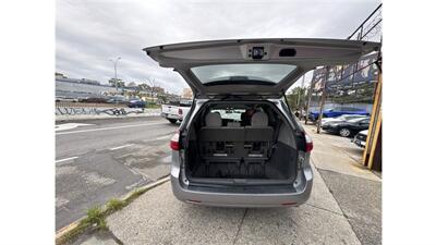 2017 Toyota Sienna LE 8-Passenger - Photo 7 - Elmhurst, NY 11373
