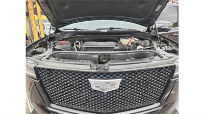 2024 Cadillac Escalade ESV Luxury  Premium Luxury - Photo 17 - Elmhurst, NY 11373