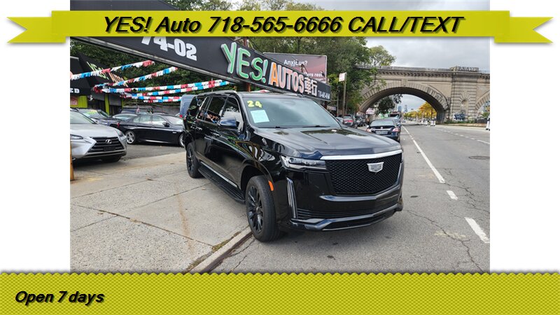 2024 Cadillac Escalade ESV Luxury 4WD