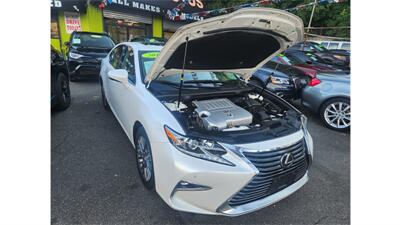 2018 Lexus ES 350   - Photo 23 - Elmhurst, NY 11373