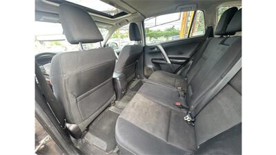2017 Toyota RAV4 XLE   - Photo 16 - Elmhurst, NY 11373