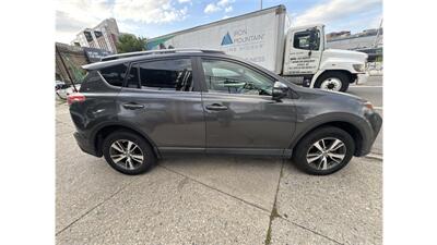 2017 Toyota RAV4 XLE   - Photo 8 - Elmhurst, NY 11373