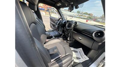 2014 MINI Countryman Cooper S ALL4 - Photo 32 - Elmhurst, NY 11373