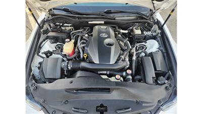 2018 Lexus IS 300   - Photo 22 - Elmhurst, NY 11373