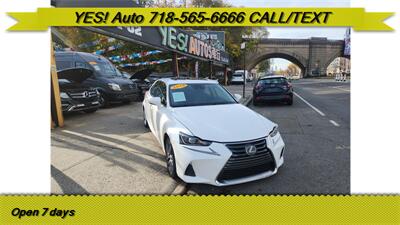 2018 Lexus IS 300   - Photo 1 - Elmhurst, NY 11373
