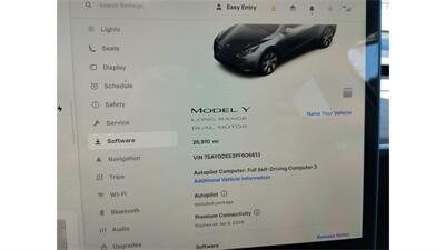 2023 Tesla Model Y   - Photo 3 - Elmhurst, NY 11373