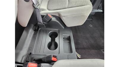 2022 Toyota Sienna LE 8-Passenger - Photo 19 - Elmhurst, NY 11373