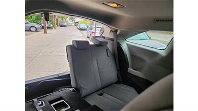 2022 Toyota Sienna LE 8-Passenger - Photo 20 - Elmhurst, NY 11373