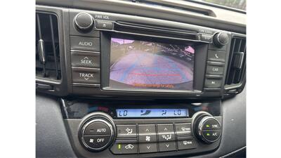 2013 Toyota RAV4 XLE - Photo 12 - Elmhurst, NY 11373