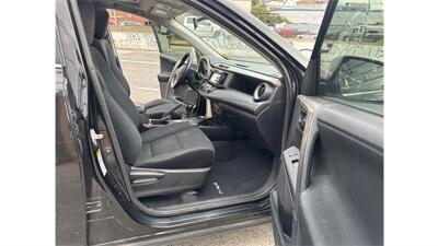 2013 Toyota RAV4 XLE - Photo 21 - Elmhurst, NY 11373