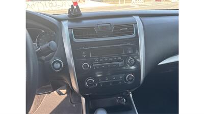 2015 Nissan Altima 2.5 S   - Photo 8 - Elmhurst, NY 11373