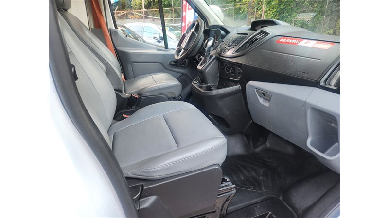 2019 Ford Transit Van photo 2
