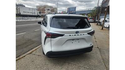 2023 Toyota Sienna XLE 7-Passenger   - Photo 6 - Elmhurst, NY 11373