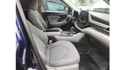 2021 Toyota Highlander L - Photo 22 - Elmhurst, NY 11373