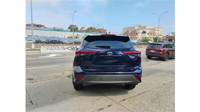 2021 Toyota Highlander L - Photo 15 - Elmhurst, NY 11373