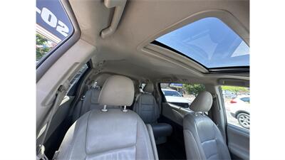 2017 Toyota Sienna XLE 8-Passenger - Photo 28 - Elmhurst, NY 11373