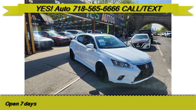 2014 Lexus CT 200h 200h's photo