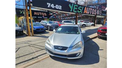 2011 Hyundai Genesis Coupe 3.8L R-Spec  Track - Photo 3 - Elmhurst, NY 11373