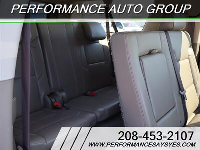 2019 GMC Yukon XL SLT   - Photo 11 - Caldwell, ID 83605