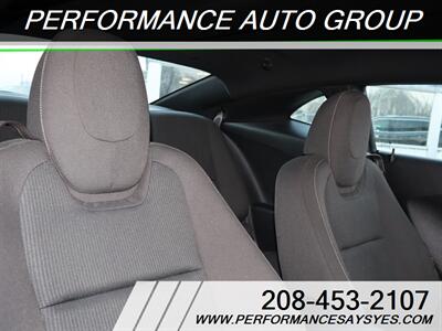 2015 Chevrolet Camaro LT   - Photo 8 - Caldwell, ID 83605