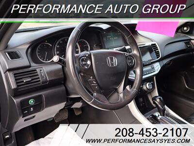 2013 Honda Accord EX-L   - Photo 15 - Caldwell, ID 83605