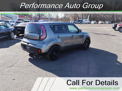 2018 Kia Soul   - Photo 3 - Caldwell, ID 83605