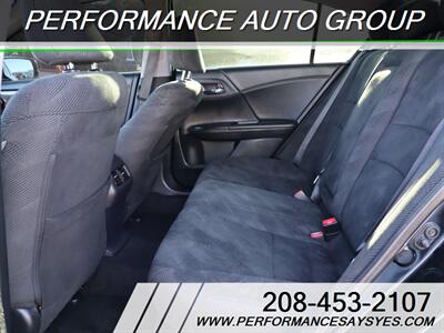 2017 Honda Accord EX   - Photo 11 - Caldwell, ID 83605