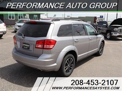 2018 Dodge Journey SE   - Photo 3 - Caldwell, ID 83605