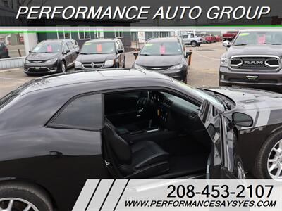 2011 Dodge Challenger R/T   - Photo 9 - Caldwell, ID 83605